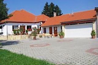 Urbán Panzió