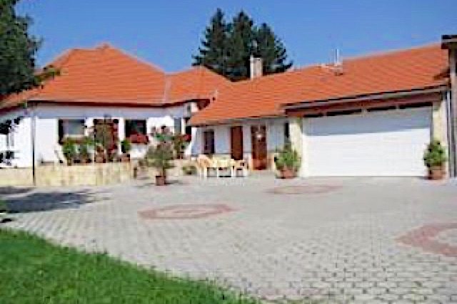 Urbán Panzió