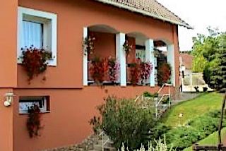 Cseppkő Panzió