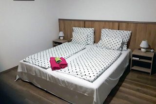 Cseppkő Panzió