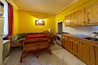 A4 Apartman