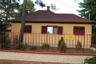 Balatonpartiházak (2)