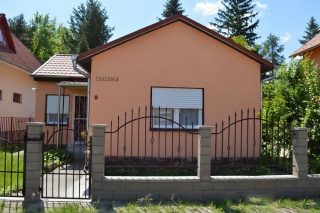 Balatonpartiházak (4)