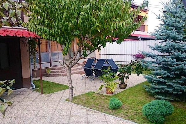 Apartman Edit
