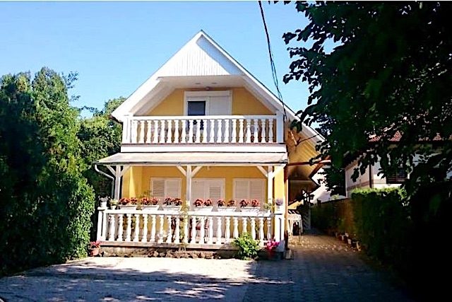 Meiszter Apartmanok
