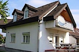 Vámos Ház