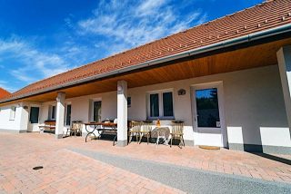 Apartmanház Bodajk