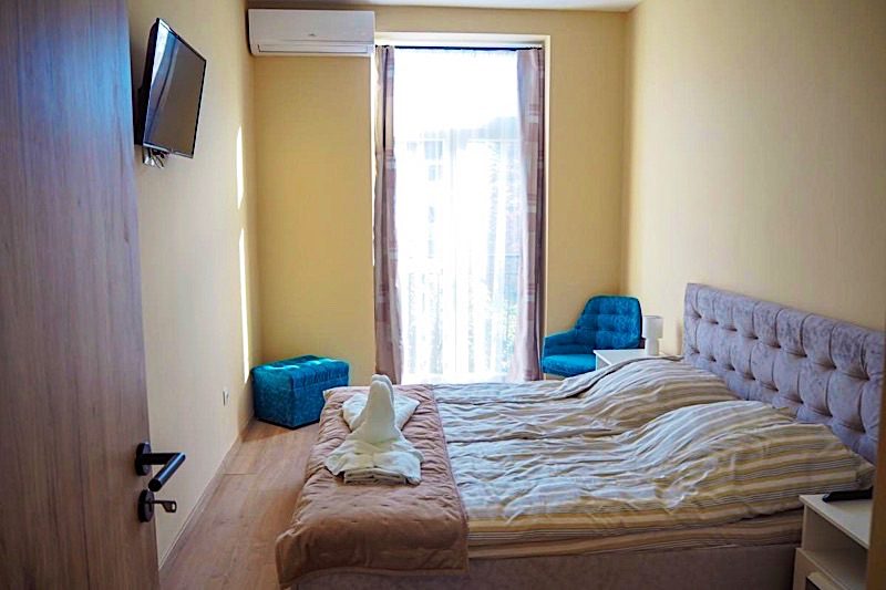 Holiday Apartmanház