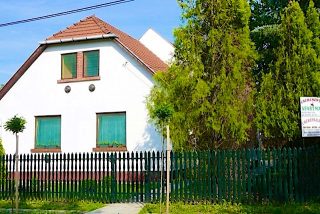 Cseresznye Apartman