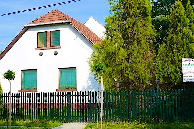 Cseresznye Apartman