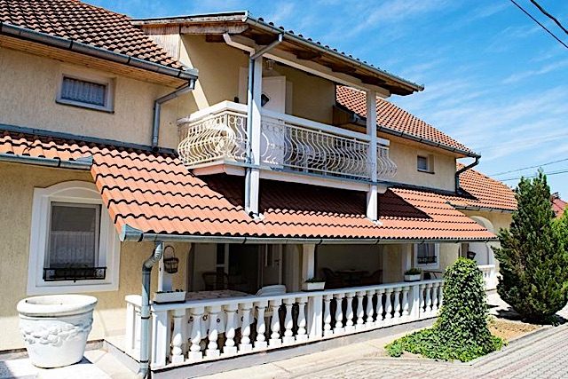 Mediterrán Apartmanház